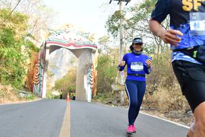 BIB: 7340
                            <button type="button" onclick="openModal(7210169)" class="btn btn-primary btn-sm float-right btn-popup" data-toggle="modal" data-target=".modal-high-quality">
                        <i class="fas fa-shopping-cart"></i> Add to Cart
                    </button>
                                            <button type="button" onclick="isThisMe(7210169, true)" class="btn btn-success btn-sm float-right btn-popup btn-isme hidden" data-toggle="tooltip" data-placement="bottom" title="นี่คือรูปของคุณใช่ไหม คลิกที่นี่เพื่อเอาเข้าอัลบั้ม">
                        <i class="fas fa-plus"></i> Add to album
                    </button>
                    <button type="button" onclick="isThisMe(7210169, false)" class="btn btn-warning btn-sm float-right btn-popup btn-isnotme hidden">
                        <i class="fas fa-ban"></i> Remove from album
                    </button>