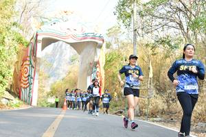 BIB: 7344
                            <button type="button" onclick="openModal(7210928)" class="btn btn-primary btn-sm float-right btn-popup" data-toggle="modal" data-target=".modal-high-quality">
                        <i class="fas fa-shopping-cart"></i> Add to Cart
                    </button>
                                            <button type="button" onclick="isThisMe(7210928, true)" class="btn btn-success btn-sm float-right btn-popup btn-isme hidden" data-toggle="tooltip" data-placement="bottom" title="นี่คือรูปของคุณใช่ไหม คลิกที่นี่เพื่อเอาเข้าอัลบั้ม">
                        <i class="fas fa-plus"></i> Add to album
                    </button>
                    <button type="button" onclick="isThisMe(7210928, false)" class="btn btn-warning btn-sm float-right btn-popup btn-isnotme hidden">
                        <i class="fas fa-ban"></i> Remove from album
                    </button>