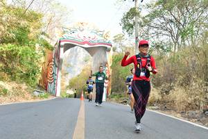 BIB: 
                            <button type="button" onclick="openModal(7210145)" class="btn btn-primary btn-sm float-right btn-popup" data-toggle="modal" data-target=".modal-high-quality">
                        <i class="fas fa-shopping-cart"></i> Add to Cart
                    </button>
                                            <button type="button" onclick="isThisMe(7210145, true)" class="btn btn-success btn-sm float-right btn-popup btn-isme hidden" data-toggle="tooltip" data-placement="bottom" title="นี่คือรูปของคุณใช่ไหม คลิกที่นี่เพื่อเอาเข้าอัลบั้ม">
                        <i class="fas fa-plus"></i> Add to album
                    </button>
                    <button type="button" onclick="isThisMe(7210145, false)" class="btn btn-warning btn-sm float-right btn-popup btn-isnotme hidden">
                        <i class="fas fa-ban"></i> Remove from album
                    </button>