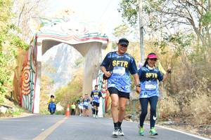 BIB: 
                            <button type="button" onclick="openModal(7210773)" class="btn btn-primary btn-sm float-right btn-popup" data-toggle="modal" data-target=".modal-high-quality">
                        <i class="fas fa-shopping-cart"></i> Add to Cart
                    </button>
                                            <button type="button" onclick="isThisMe(7210773, true)" class="btn btn-success btn-sm float-right btn-popup btn-isme hidden" data-toggle="tooltip" data-placement="bottom" title="นี่คือรูปของคุณใช่ไหม คลิกที่นี่เพื่อเอาเข้าอัลบั้ม">
                        <i class="fas fa-plus"></i> Add to album
                    </button>
                    <button type="button" onclick="isThisMe(7210773, false)" class="btn btn-warning btn-sm float-right btn-popup btn-isnotme hidden">
                        <i class="fas fa-ban"></i> Remove from album
                    </button>