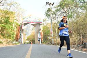 BIB: 
                            <button type="button" onclick="openModal(7210326)" class="btn btn-primary btn-sm float-right btn-popup" data-toggle="modal" data-target=".modal-high-quality">
                        <i class="fas fa-shopping-cart"></i> Add to Cart
                    </button>
                                            <button type="button" onclick="isThisMe(7210326, true)" class="btn btn-success btn-sm float-right btn-popup btn-isme hidden" data-toggle="tooltip" data-placement="bottom" title="นี่คือรูปของคุณใช่ไหม คลิกที่นี่เพื่อเอาเข้าอัลบั้ม">
                        <i class="fas fa-plus"></i> Add to album
                    </button>
                    <button type="button" onclick="isThisMe(7210326, false)" class="btn btn-warning btn-sm float-right btn-popup btn-isnotme hidden">
                        <i class="fas fa-ban"></i> Remove from album
                    </button>