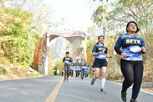 BIB: 
                            <button type="button" onclick="openModal(7210961)" class="btn btn-primary btn-sm float-right btn-popup" data-toggle="modal" data-target=".modal-high-quality">
                        <i class="fas fa-shopping-cart"></i> Add to Cart
                    </button>
                                            <button type="button" onclick="isThisMe(7210961, true)" class="btn btn-success btn-sm float-right btn-popup btn-isme hidden" data-toggle="tooltip" data-placement="bottom" title="นี่คือรูปของคุณใช่ไหม คลิกที่นี่เพื่อเอาเข้าอัลบั้ม">
                        <i class="fas fa-plus"></i> Add to album
                    </button>
                    <button type="button" onclick="isThisMe(7210961, false)" class="btn btn-warning btn-sm float-right btn-popup btn-isnotme hidden">
                        <i class="fas fa-ban"></i> Remove from album
                    </button>