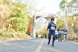 BIB: 
                            <button type="button" onclick="openModal(7210963)" class="btn btn-primary btn-sm float-right btn-popup" data-toggle="modal" data-target=".modal-high-quality">
                        <i class="fas fa-shopping-cart"></i> Add to Cart
                    </button>
                                            <button type="button" onclick="isThisMe(7210963, true)" class="btn btn-success btn-sm float-right btn-popup btn-isme hidden" data-toggle="tooltip" data-placement="bottom" title="นี่คือรูปของคุณใช่ไหม คลิกที่นี่เพื่อเอาเข้าอัลบั้ม">
                        <i class="fas fa-plus"></i> Add to album
                    </button>
                    <button type="button" onclick="isThisMe(7210963, false)" class="btn btn-warning btn-sm float-right btn-popup btn-isnotme hidden">
                        <i class="fas fa-ban"></i> Remove from album
                    </button>