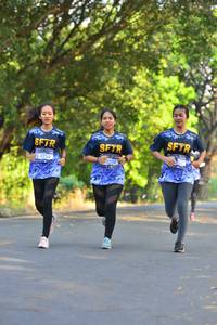 BIB: 256
                            <button type="button" onclick="openModal(7218488)" class="btn btn-primary btn-sm float-right btn-popup" data-toggle="modal" data-target=".modal-high-quality">
                        <i class="fas fa-shopping-cart"></i> Add to Cart
                    </button>
                                            <button type="button" onclick="isThisMe(7218488, true)" class="btn btn-success btn-sm float-right btn-popup btn-isme hidden" data-toggle="tooltip" data-placement="bottom" title="นี่คือรูปของคุณใช่ไหม คลิกที่นี่เพื่อเอาเข้าอัลบั้ม">
                        <i class="fas fa-plus"></i> Add to album
                    </button>
                    <button type="button" onclick="isThisMe(7218488, false)" class="btn btn-warning btn-sm float-right btn-popup btn-isnotme hidden">
                        <i class="fas fa-ban"></i> Remove from album
                    </button>