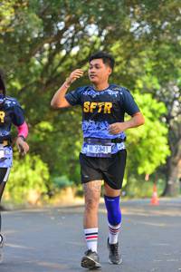 BIB: 7341
                            <button type="button" onclick="openModal(7218487)" class="btn btn-primary btn-sm float-right btn-popup" data-toggle="modal" data-target=".modal-high-quality">
                        <i class="fas fa-shopping-cart"></i> Add to Cart
                    </button>
                                            <button type="button" onclick="isThisMe(7218487, true)" class="btn btn-success btn-sm float-right btn-popup btn-isme hidden" data-toggle="tooltip" data-placement="bottom" title="นี่คือรูปของคุณใช่ไหม คลิกที่นี่เพื่อเอาเข้าอัลบั้ม">
                        <i class="fas fa-plus"></i> Add to album
                    </button>
                    <button type="button" onclick="isThisMe(7218487, false)" class="btn btn-warning btn-sm float-right btn-popup btn-isnotme hidden">
                        <i class="fas fa-ban"></i> Remove from album
                    </button>