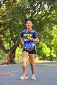 BIB: 200
                            <button type="button" onclick="openModal(7218459)" class="btn btn-primary btn-sm float-right btn-popup" data-toggle="modal" data-target=".modal-high-quality">
                        <i class="fas fa-shopping-cart"></i> Add to Cart
                    </button>
                                            <button type="button" onclick="isThisMe(7218459, true)" class="btn btn-success btn-sm float-right btn-popup btn-isme hidden" data-toggle="tooltip" data-placement="bottom" title="นี่คือรูปของคุณใช่ไหม คลิกที่นี่เพื่อเอาเข้าอัลบั้ม">
                        <i class="fas fa-plus"></i> Add to album
                    </button>
                    <button type="button" onclick="isThisMe(7218459, false)" class="btn btn-warning btn-sm float-right btn-popup btn-isnotme hidden">
                        <i class="fas fa-ban"></i> Remove from album
                    </button>