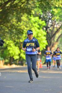 BIB: 736
                            <button type="button" onclick="openModal(7218514)" class="btn btn-primary btn-sm float-right btn-popup" data-toggle="modal" data-target=".modal-high-quality">
                        <i class="fas fa-shopping-cart"></i> Add to Cart
                    </button>
                                            <button type="button" onclick="isThisMe(7218514, true)" class="btn btn-success btn-sm float-right btn-popup btn-isme hidden" data-toggle="tooltip" data-placement="bottom" title="นี่คือรูปของคุณใช่ไหม คลิกที่นี่เพื่อเอาเข้าอัลบั้ม">
                        <i class="fas fa-plus"></i> Add to album
                    </button>
                    <button type="button" onclick="isThisMe(7218514, false)" class="btn btn-warning btn-sm float-right btn-popup btn-isnotme hidden">
                        <i class="fas fa-ban"></i> Remove from album
                    </button>