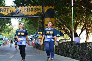 BIB: 043, 020
                            <button type="button" onclick="openModal(7170506)" class="btn btn-primary btn-sm float-right btn-popup" data-toggle="modal" data-target=".modal-high-quality">
                        <i class="fas fa-shopping-cart"></i> Add to Cart
                    </button>
                                            <button type="button" onclick="isThisMe(7170506, true)" class="btn btn-success btn-sm float-right btn-popup btn-isme hidden" data-toggle="tooltip" data-placement="bottom" title="นี่คือรูปของคุณใช่ไหม คลิกที่นี่เพื่อเอาเข้าอัลบั้ม">
                        <i class="fas fa-plus"></i> Add to album
                    </button>
                    <button type="button" onclick="isThisMe(7170506, false)" class="btn btn-warning btn-sm float-right btn-popup btn-isnotme hidden">
                        <i class="fas fa-ban"></i> Remove from album
                    </button>