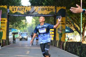 BIB: 7290
                            <button type="button" onclick="openModal(7165170)" class="btn btn-primary btn-sm float-right btn-popup" data-toggle="modal" data-target=".modal-high-quality">
                        <i class="fas fa-shopping-cart"></i> Add to Cart
                    </button>
                                            <button type="button" onclick="isThisMe(7165170, true)" class="btn btn-success btn-sm float-right btn-popup btn-isme hidden" data-toggle="tooltip" data-placement="bottom" title="นี่คือรูปของคุณใช่ไหม คลิกที่นี่เพื่อเอาเข้าอัลบั้ม">
                        <i class="fas fa-plus"></i> Add to album
                    </button>
                    <button type="button" onclick="isThisMe(7165170, false)" class="btn btn-warning btn-sm float-right btn-popup btn-isnotme hidden">
                        <i class="fas fa-ban"></i> Remove from album
                    </button>