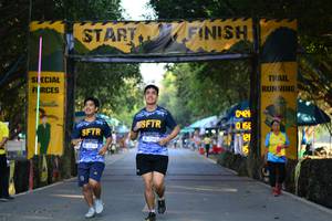 BIB: 015
                            <button type="button" onclick="openModal(7167000)" class="btn btn-primary btn-sm float-right btn-popup" data-toggle="modal" data-target=".modal-high-quality">
                        <i class="fas fa-shopping-cart"></i> Add to Cart
                    </button>
                                            <button type="button" onclick="isThisMe(7167000, true)" class="btn btn-success btn-sm float-right btn-popup btn-isme hidden" data-toggle="tooltip" data-placement="bottom" title="นี่คือรูปของคุณใช่ไหม คลิกที่นี่เพื่อเอาเข้าอัลบั้ม">
                        <i class="fas fa-plus"></i> Add to album
                    </button>
                    <button type="button" onclick="isThisMe(7167000, false)" class="btn btn-warning btn-sm float-right btn-popup btn-isnotme hidden">
                        <i class="fas fa-ban"></i> Remove from album
                    </button>