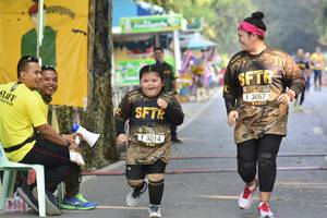 BIB: 3067, 3014
                            <button type="button" onclick="openModal(7190662)" class="btn btn-primary btn-sm float-right btn-popup" data-toggle="modal" data-target=".modal-high-quality">
                        <i class="fas fa-shopping-cart"></i> Add to Cart
                    </button>
                                            <button type="button" onclick="isThisMe(7190662, true)" class="btn btn-success btn-sm float-right btn-popup btn-isme hidden" data-toggle="tooltip" data-placement="bottom" title="นี่คือรูปของคุณใช่ไหม คลิกที่นี่เพื่อเอาเข้าอัลบั้ม">
                        <i class="fas fa-plus"></i> Add to album
                    </button>
                    <button type="button" onclick="isThisMe(7190662, false)" class="btn btn-warning btn-sm float-right btn-popup btn-isnotme hidden">
                        <i class="fas fa-ban"></i> Remove from album
                    </button>