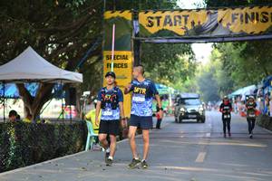 BIB: 
                            <button type="button" onclick="openModal(7165230)" class="btn btn-primary btn-sm float-right btn-popup" data-toggle="modal" data-target=".modal-high-quality">
                        <i class="fas fa-shopping-cart"></i> Add to Cart
                    </button>
                                            <button type="button" onclick="isThisMe(7165230, true)" class="btn btn-success btn-sm float-right btn-popup btn-isme hidden" data-toggle="tooltip" data-placement="bottom" title="นี่คือรูปของคุณใช่ไหม คลิกที่นี่เพื่อเอาเข้าอัลบั้ม">
                        <i class="fas fa-plus"></i> Add to album
                    </button>
                    <button type="button" onclick="isThisMe(7165230, false)" class="btn btn-warning btn-sm float-right btn-popup btn-isnotme hidden">
                        <i class="fas fa-ban"></i> Remove from album
                    </button>