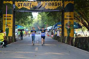 BIB: 0416, 106
                            <button type="button" onclick="openModal(7164935)" class="btn btn-primary btn-sm float-right btn-popup" data-toggle="modal" data-target=".modal-high-quality">
                        <i class="fas fa-shopping-cart"></i> Add to Cart
                    </button>
                                            <button type="button" onclick="isThisMe(7164935, true)" class="btn btn-success btn-sm float-right btn-popup btn-isme hidden" data-toggle="tooltip" data-placement="bottom" title="นี่คือรูปของคุณใช่ไหม คลิกที่นี่เพื่อเอาเข้าอัลบั้ม">
                        <i class="fas fa-plus"></i> Add to album
                    </button>
                    <button type="button" onclick="isThisMe(7164935, false)" class="btn btn-warning btn-sm float-right btn-popup btn-isnotme hidden">
                        <i class="fas fa-ban"></i> Remove from album
                    </button>