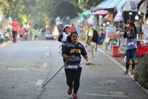 BIB: 7427
                            <button type="button" onclick="openModal(7194811)" class="btn btn-primary btn-sm float-right btn-popup" data-toggle="modal" data-target=".modal-high-quality">
                        <i class="fas fa-shopping-cart"></i> Add to Cart
                    </button>
                                            <button type="button" onclick="isThisMe(7194811, true)" class="btn btn-success btn-sm float-right btn-popup btn-isme hidden" data-toggle="tooltip" data-placement="bottom" title="นี่คือรูปของคุณใช่ไหม คลิกที่นี่เพื่อเอาเข้าอัลบั้ม">
                        <i class="fas fa-plus"></i> Add to album
                    </button>
                    <button type="button" onclick="isThisMe(7194811, false)" class="btn btn-warning btn-sm float-right btn-popup btn-isnotme hidden">
                        <i class="fas fa-ban"></i> Remove from album
                    </button>