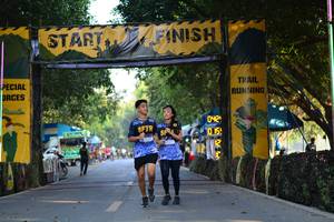 BIB: 042
                            <button type="button" onclick="openModal(7167413)" class="btn btn-primary btn-sm float-right btn-popup" data-toggle="modal" data-target=".modal-high-quality">
                        <i class="fas fa-shopping-cart"></i> Add to Cart
                    </button>
                                            <button type="button" onclick="isThisMe(7167413, true)" class="btn btn-success btn-sm float-right btn-popup btn-isme hidden" data-toggle="tooltip" data-placement="bottom" title="นี่คือรูปของคุณใช่ไหม คลิกที่นี่เพื่อเอาเข้าอัลบั้ม">
                        <i class="fas fa-plus"></i> Add to album
                    </button>
                    <button type="button" onclick="isThisMe(7167413, false)" class="btn btn-warning btn-sm float-right btn-popup btn-isnotme hidden">
                        <i class="fas fa-ban"></i> Remove from album
                    </button>