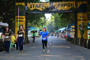 BIB: 0426
                            <button type="button" onclick="openModal(7165515)" class="btn btn-primary btn-sm float-right btn-popup" data-toggle="modal" data-target=".modal-high-quality">
                        <i class="fas fa-shopping-cart"></i> Add to Cart
                    </button>
                                            <button type="button" onclick="isThisMe(7165515, true)" class="btn btn-success btn-sm float-right btn-popup btn-isme hidden" data-toggle="tooltip" data-placement="bottom" title="นี่คือรูปของคุณใช่ไหม คลิกที่นี่เพื่อเอาเข้าอัลบั้ม">
                        <i class="fas fa-plus"></i> Add to album
                    </button>
                    <button type="button" onclick="isThisMe(7165515, false)" class="btn btn-warning btn-sm float-right btn-popup btn-isnotme hidden">
                        <i class="fas fa-ban"></i> Remove from album
                    </button>