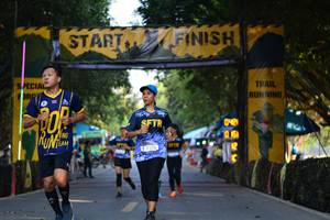 BIB: 99320
                            <button type="button" onclick="openModal(7167314)" class="btn btn-primary btn-sm float-right btn-popup" data-toggle="modal" data-target=".modal-high-quality">
                        <i class="fas fa-shopping-cart"></i> Add to Cart
                    </button>
                                            <button type="button" onclick="isThisMe(7167314, true)" class="btn btn-success btn-sm float-right btn-popup btn-isme hidden" data-toggle="tooltip" data-placement="bottom" title="นี่คือรูปของคุณใช่ไหม คลิกที่นี่เพื่อเอาเข้าอัลบั้ม">
                        <i class="fas fa-plus"></i> Add to album
                    </button>
                    <button type="button" onclick="isThisMe(7167314, false)" class="btn btn-warning btn-sm float-right btn-popup btn-isnotme hidden">
                        <i class="fas fa-ban"></i> Remove from album
                    </button>