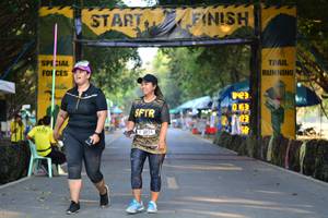 BIB: 063, 3034
                            <button type="button" onclick="openModal(7166599)" class="btn btn-primary btn-sm float-right btn-popup" data-toggle="modal" data-target=".modal-high-quality">
                        <i class="fas fa-shopping-cart"></i> Add to Cart
                    </button>
                                            <button type="button" onclick="isThisMe(7166599, true)" class="btn btn-success btn-sm float-right btn-popup btn-isme hidden" data-toggle="tooltip" data-placement="bottom" title="นี่คือรูปของคุณใช่ไหม คลิกที่นี่เพื่อเอาเข้าอัลบั้ม">
                        <i class="fas fa-plus"></i> Add to album
                    </button>
                    <button type="button" onclick="isThisMe(7166599, false)" class="btn btn-warning btn-sm float-right btn-popup btn-isnotme hidden">
                        <i class="fas fa-ban"></i> Remove from album
                    </button>