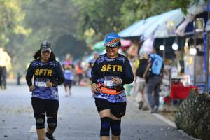 BIB: 
                            <button type="button" onclick="openModal(7196117)" class="btn btn-primary btn-sm float-right btn-popup" data-toggle="modal" data-target=".modal-high-quality">
                        <i class="fas fa-shopping-cart"></i> Add to Cart
                    </button>
                                            <button type="button" onclick="isThisMe(7196117, true)" class="btn btn-success btn-sm float-right btn-popup btn-isme hidden" data-toggle="tooltip" data-placement="bottom" title="นี่คือรูปของคุณใช่ไหม คลิกที่นี่เพื่อเอาเข้าอัลบั้ม">
                        <i class="fas fa-plus"></i> Add to album
                    </button>
                    <button type="button" onclick="isThisMe(7196117, false)" class="btn btn-warning btn-sm float-right btn-popup btn-isnotme hidden">
                        <i class="fas fa-ban"></i> Remove from album
                    </button>