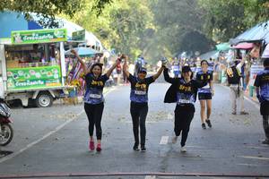 BIB: 
                            <button type="button" onclick="openModal(7195233)" class="btn btn-primary btn-sm float-right btn-popup" data-toggle="modal" data-target=".modal-high-quality">
                        <i class="fas fa-shopping-cart"></i> Add to Cart
                    </button>
                                            <button type="button" onclick="isThisMe(7195233, true)" class="btn btn-success btn-sm float-right btn-popup btn-isme hidden" data-toggle="tooltip" data-placement="bottom" title="นี่คือรูปของคุณใช่ไหม คลิกที่นี่เพื่อเอาเข้าอัลบั้ม">
                        <i class="fas fa-plus"></i> Add to album
                    </button>
                    <button type="button" onclick="isThisMe(7195233, false)" class="btn btn-warning btn-sm float-right btn-popup btn-isnotme hidden">
                        <i class="fas fa-ban"></i> Remove from album
                    </button>