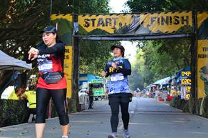 BIB: 043, 7052, 020
                            <button type="button" onclick="openModal(7168921)" class="btn btn-primary btn-sm float-right btn-popup" data-toggle="modal" data-target=".modal-high-quality">
                        <i class="fas fa-shopping-cart"></i> Add to Cart
                    </button>
                                            <button type="button" onclick="isThisMe(7168921, true)" class="btn btn-success btn-sm float-right btn-popup btn-isme hidden" data-toggle="tooltip" data-placement="bottom" title="นี่คือรูปของคุณใช่ไหม คลิกที่นี่เพื่อเอาเข้าอัลบั้ม">
                        <i class="fas fa-plus"></i> Add to album
                    </button>
                    <button type="button" onclick="isThisMe(7168921, false)" class="btn btn-warning btn-sm float-right btn-popup btn-isnotme hidden">
                        <i class="fas fa-ban"></i> Remove from album
                    </button>