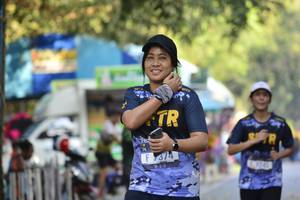 BIB: 7245, 
                            <button type="button" onclick="openModal(7195453)" class="btn btn-primary btn-sm float-right btn-popup" data-toggle="modal" data-target=".modal-high-quality">
                        <i class="fas fa-shopping-cart"></i> Add to Cart
                    </button>
                                            <button type="button" onclick="isThisMe(7195453, true)" class="btn btn-success btn-sm float-right btn-popup btn-isme hidden" data-toggle="tooltip" data-placement="bottom" title="นี่คือรูปของคุณใช่ไหม คลิกที่นี่เพื่อเอาเข้าอัลบั้ม">
                        <i class="fas fa-plus"></i> Add to album
                    </button>
                    <button type="button" onclick="isThisMe(7195453, false)" class="btn btn-warning btn-sm float-right btn-popup btn-isnotme hidden">
                        <i class="fas fa-ban"></i> Remove from album
                    </button>