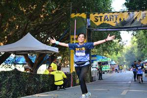 BIB: 7221
                            <button type="button" onclick="openModal(7169522)" class="btn btn-primary btn-sm float-right btn-popup" data-toggle="modal" data-target=".modal-high-quality">
                        <i class="fas fa-shopping-cart"></i> Add to Cart
                    </button>
                                            <button type="button" onclick="isThisMe(7169522, true)" class="btn btn-success btn-sm float-right btn-popup btn-isme hidden" data-toggle="tooltip" data-placement="bottom" title="นี่คือรูปของคุณใช่ไหม คลิกที่นี่เพื่อเอาเข้าอัลบั้ม">
                        <i class="fas fa-plus"></i> Add to album
                    </button>
                    <button type="button" onclick="isThisMe(7169522, false)" class="btn btn-warning btn-sm float-right btn-popup btn-isnotme hidden">
                        <i class="fas fa-ban"></i> Remove from album
                    </button>