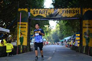 BIB: 0431, 0201
                            <button type="button" onclick="openModal(7167767)" class="btn btn-primary btn-sm float-right btn-popup" data-toggle="modal" data-target=".modal-high-quality">
                        <i class="fas fa-shopping-cart"></i> Add to Cart
                    </button>
                                            <button type="button" onclick="isThisMe(7167767, true)" class="btn btn-success btn-sm float-right btn-popup btn-isme hidden" data-toggle="tooltip" data-placement="bottom" title="นี่คือรูปของคุณใช่ไหม คลิกที่นี่เพื่อเอาเข้าอัลบั้ม">
                        <i class="fas fa-plus"></i> Add to album
                    </button>
                    <button type="button" onclick="isThisMe(7167767, false)" class="btn btn-warning btn-sm float-right btn-popup btn-isnotme hidden">
                        <i class="fas fa-ban"></i> Remove from album
                    </button>