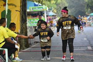 BIB: 3067, 3014
                            <button type="button" onclick="openModal(7190655)" class="btn btn-primary btn-sm float-right btn-popup" data-toggle="modal" data-target=".modal-high-quality">
                        <i class="fas fa-shopping-cart"></i> Add to Cart
                    </button>
                                            <button type="button" onclick="isThisMe(7190655, true)" class="btn btn-success btn-sm float-right btn-popup btn-isme hidden" data-toggle="tooltip" data-placement="bottom" title="นี่คือรูปของคุณใช่ไหม คลิกที่นี่เพื่อเอาเข้าอัลบั้ม">
                        <i class="fas fa-plus"></i> Add to album
                    </button>
                    <button type="button" onclick="isThisMe(7190655, false)" class="btn btn-warning btn-sm float-right btn-popup btn-isnotme hidden">
                        <i class="fas fa-ban"></i> Remove from album
                    </button>