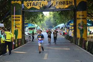 BIB: 042
                            <button type="button" onclick="openModal(7166718)" class="btn btn-primary btn-sm float-right btn-popup" data-toggle="modal" data-target=".modal-high-quality">
                        <i class="fas fa-shopping-cart"></i> Add to Cart
                    </button>
                                            <button type="button" onclick="isThisMe(7166718, true)" class="btn btn-success btn-sm float-right btn-popup btn-isme hidden" data-toggle="tooltip" data-placement="bottom" title="นี่คือรูปของคุณใช่ไหม คลิกที่นี่เพื่อเอาเข้าอัลบั้ม">
                        <i class="fas fa-plus"></i> Add to album
                    </button>
                    <button type="button" onclick="isThisMe(7166718, false)" class="btn btn-warning btn-sm float-right btn-popup btn-isnotme hidden">
                        <i class="fas fa-ban"></i> Remove from album
                    </button>