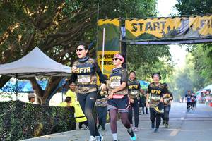 BIB: 3020, 3003
                            <button type="button" onclick="openModal(7168563)" class="btn btn-primary btn-sm float-right btn-popup" data-toggle="modal" data-target=".modal-high-quality">
                        <i class="fas fa-shopping-cart"></i> Add to Cart
                    </button>
                                            <button type="button" onclick="isThisMe(7168563, true)" class="btn btn-success btn-sm float-right btn-popup btn-isme hidden" data-toggle="tooltip" data-placement="bottom" title="นี่คือรูปของคุณใช่ไหม คลิกที่นี่เพื่อเอาเข้าอัลบั้ม">
                        <i class="fas fa-plus"></i> Add to album
                    </button>
                    <button type="button" onclick="isThisMe(7168563, false)" class="btn btn-warning btn-sm float-right btn-popup btn-isnotme hidden">
                        <i class="fas fa-ban"></i> Remove from album
                    </button>