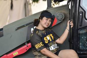 BIB: 3059
                            <button type="button" onclick="openModal(7193234)" class="btn btn-primary btn-sm float-right btn-popup" data-toggle="modal" data-target=".modal-high-quality">
                        <i class="fas fa-shopping-cart"></i> Add to Cart
                    </button>
                                            <button type="button" onclick="isThisMe(7193234, true)" class="btn btn-success btn-sm float-right btn-popup btn-isme hidden" data-toggle="tooltip" data-placement="bottom" title="นี่คือรูปของคุณใช่ไหม คลิกที่นี่เพื่อเอาเข้าอัลบั้ม">
                        <i class="fas fa-plus"></i> Add to album
                    </button>
                    <button type="button" onclick="isThisMe(7193234, false)" class="btn btn-warning btn-sm float-right btn-popup btn-isnotme hidden">
                        <i class="fas fa-ban"></i> Remove from album
                    </button>