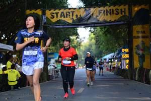 BIB: 0431, 7224, 0201
                            <button type="button" onclick="openModal(7167610)" class="btn btn-primary btn-sm float-right btn-popup" data-toggle="modal" data-target=".modal-high-quality">
                        <i class="fas fa-shopping-cart"></i> Add to Cart
                    </button>
                                            <button type="button" onclick="isThisMe(7167610, true)" class="btn btn-success btn-sm float-right btn-popup btn-isme hidden" data-toggle="tooltip" data-placement="bottom" title="นี่คือรูปของคุณใช่ไหม คลิกที่นี่เพื่อเอาเข้าอัลบั้ม">
                        <i class="fas fa-plus"></i> Add to album
                    </button>
                    <button type="button" onclick="isThisMe(7167610, false)" class="btn btn-warning btn-sm float-right btn-popup btn-isnotme hidden">
                        <i class="fas fa-ban"></i> Remove from album
                    </button>