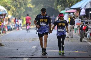 BIB: 2437, 7241
                            <button type="button" onclick="openModal(7193065)" class="btn btn-primary btn-sm float-right btn-popup" data-toggle="modal" data-target=".modal-high-quality">
                        <i class="fas fa-shopping-cart"></i> Add to Cart
                    </button>
                                            <button type="button" onclick="isThisMe(7193065, true)" class="btn btn-success btn-sm float-right btn-popup btn-isme hidden" data-toggle="tooltip" data-placement="bottom" title="นี่คือรูปของคุณใช่ไหม คลิกที่นี่เพื่อเอาเข้าอัลบั้ม">
                        <i class="fas fa-plus"></i> Add to album
                    </button>
                    <button type="button" onclick="isThisMe(7193065, false)" class="btn btn-warning btn-sm float-right btn-popup btn-isnotme hidden">
                        <i class="fas fa-ban"></i> Remove from album
                    </button>