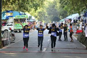 BIB: 
                            <button type="button" onclick="openModal(7195318)" class="btn btn-primary btn-sm float-right btn-popup" data-toggle="modal" data-target=".modal-high-quality">
                        <i class="fas fa-shopping-cart"></i> Add to Cart
                    </button>
                                            <button type="button" onclick="isThisMe(7195318, true)" class="btn btn-success btn-sm float-right btn-popup btn-isme hidden" data-toggle="tooltip" data-placement="bottom" title="นี่คือรูปของคุณใช่ไหม คลิกที่นี่เพื่อเอาเข้าอัลบั้ม">
                        <i class="fas fa-plus"></i> Add to album
                    </button>
                    <button type="button" onclick="isThisMe(7195318, false)" class="btn btn-warning btn-sm float-right btn-popup btn-isnotme hidden">
                        <i class="fas fa-ban"></i> Remove from album
                    </button>