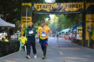 BIB: 04222
                            <button type="button" onclick="openModal(7166300)" class="btn btn-primary btn-sm float-right btn-popup" data-toggle="modal" data-target=".modal-high-quality">
                        <i class="fas fa-shopping-cart"></i> Add to Cart
                    </button>
                                            <button type="button" onclick="isThisMe(7166300, true)" class="btn btn-success btn-sm float-right btn-popup btn-isme hidden" data-toggle="tooltip" data-placement="bottom" title="นี่คือรูปของคุณใช่ไหม คลิกที่นี่เพื่อเอาเข้าอัลบั้ม">
                        <i class="fas fa-plus"></i> Add to album
                    </button>
                    <button type="button" onclick="isThisMe(7166300, false)" class="btn btn-warning btn-sm float-right btn-popup btn-isnotme hidden">
                        <i class="fas fa-ban"></i> Remove from album
                    </button>