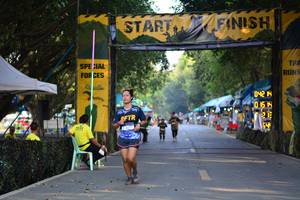 BIB: 042
                            <button type="button" onclick="openModal(7166065)" class="btn btn-primary btn-sm float-right btn-popup" data-toggle="modal" data-target=".modal-high-quality">
                        <i class="fas fa-shopping-cart"></i> Add to Cart
                    </button>
                                            <button type="button" onclick="isThisMe(7166065, true)" class="btn btn-success btn-sm float-right btn-popup btn-isme hidden" data-toggle="tooltip" data-placement="bottom" title="นี่คือรูปของคุณใช่ไหม คลิกที่นี่เพื่อเอาเข้าอัลบั้ม">
                        <i class="fas fa-plus"></i> Add to album
                    </button>
                    <button type="button" onclick="isThisMe(7166065, false)" class="btn btn-warning btn-sm float-right btn-popup btn-isnotme hidden">
                        <i class="fas fa-ban"></i> Remove from album
                    </button>