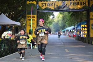 BIB: 066, 3067
                            <button type="button" onclick="openModal(7166070)" class="btn btn-primary btn-sm float-right btn-popup" data-toggle="modal" data-target=".modal-high-quality">
                        <i class="fas fa-shopping-cart"></i> Add to Cart
                    </button>
                                            <button type="button" onclick="isThisMe(7166070, true)" class="btn btn-success btn-sm float-right btn-popup btn-isme hidden" data-toggle="tooltip" data-placement="bottom" title="นี่คือรูปของคุณใช่ไหม คลิกที่นี่เพื่อเอาเข้าอัลบั้ม">
                        <i class="fas fa-plus"></i> Add to album
                    </button>
                    <button type="button" onclick="isThisMe(7166070, false)" class="btn btn-warning btn-sm float-right btn-popup btn-isnotme hidden">
                        <i class="fas fa-ban"></i> Remove from album
                    </button>