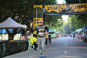 BIB: 3109
                            <button type="button" onclick="openModal(7165874)" class="btn btn-primary btn-sm float-right btn-popup" data-toggle="modal" data-target=".modal-high-quality">
                        <i class="fas fa-shopping-cart"></i> Add to Cart
                    </button>
                                            <button type="button" onclick="isThisMe(7165874, true)" class="btn btn-success btn-sm float-right btn-popup btn-isme hidden" data-toggle="tooltip" data-placement="bottom" title="นี่คือรูปของคุณใช่ไหม คลิกที่นี่เพื่อเอาเข้าอัลบั้ม">
                        <i class="fas fa-plus"></i> Add to album
                    </button>
                    <button type="button" onclick="isThisMe(7165874, false)" class="btn btn-warning btn-sm float-right btn-popup btn-isnotme hidden">
                        <i class="fas fa-ban"></i> Remove from album
                    </button>