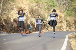 BIB: 
                            <button type="button" onclick="openModal(7188917)" class="btn btn-primary btn-sm float-right btn-popup" data-toggle="modal" data-target=".modal-high-quality">
                        <i class="fas fa-shopping-cart"></i> Add to Cart
                    </button>
                                            <button type="button" onclick="isThisMe(7188917, true)" class="btn btn-success btn-sm float-right btn-popup btn-isme hidden" data-toggle="tooltip" data-placement="bottom" title="นี่คือรูปของคุณใช่ไหม คลิกที่นี่เพื่อเอาเข้าอัลบั้ม">
                        <i class="fas fa-plus"></i> Add to album
                    </button>
                    <button type="button" onclick="isThisMe(7188917, false)" class="btn btn-warning btn-sm float-right btn-popup btn-isnotme hidden">
                        <i class="fas fa-ban"></i> Remove from album
                    </button>