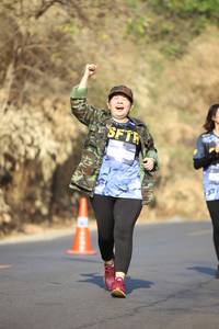 BIB: 
                            <button type="button" onclick="openModal(7182107)" class="btn btn-primary btn-sm float-right btn-popup" data-toggle="modal" data-target=".modal-high-quality">
                        <i class="fas fa-shopping-cart"></i> Add to Cart
                    </button>
                                            <button type="button" onclick="isThisMe(7182107, true)" class="btn btn-success btn-sm float-right btn-popup btn-isme hidden" data-toggle="tooltip" data-placement="bottom" title="นี่คือรูปของคุณใช่ไหม คลิกที่นี่เพื่อเอาเข้าอัลบั้ม">
                        <i class="fas fa-plus"></i> Add to album
                    </button>
                    <button type="button" onclick="isThisMe(7182107, false)" class="btn btn-warning btn-sm float-right btn-popup btn-isnotme hidden">
                        <i class="fas fa-ban"></i> Remove from album
                    </button>