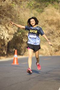 BIB: 7225
                            <button type="button" onclick="openModal(7184641)" class="btn btn-primary btn-sm float-right btn-popup" data-toggle="modal" data-target=".modal-high-quality">
                        <i class="fas fa-shopping-cart"></i> Add to Cart
                    </button>
                                            <button type="button" onclick="isThisMe(7184641, true)" class="btn btn-success btn-sm float-right btn-popup btn-isme hidden" data-toggle="tooltip" data-placement="bottom" title="นี่คือรูปของคุณใช่ไหม คลิกที่นี่เพื่อเอาเข้าอัลบั้ม">
                        <i class="fas fa-plus"></i> Add to album
                    </button>
                    <button type="button" onclick="isThisMe(7184641, false)" class="btn btn-warning btn-sm float-right btn-popup btn-isnotme hidden">
                        <i class="fas fa-ban"></i> Remove from album
                    </button>