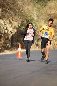 BIB: 400
                            <button type="button" onclick="openModal(7185175)" class="btn btn-primary btn-sm float-right btn-popup" data-toggle="modal" data-target=".modal-high-quality">
                        <i class="fas fa-shopping-cart"></i> Add to Cart
                    </button>
                                            <button type="button" onclick="isThisMe(7185175, true)" class="btn btn-success btn-sm float-right btn-popup btn-isme hidden" data-toggle="tooltip" data-placement="bottom" title="นี่คือรูปของคุณใช่ไหม คลิกที่นี่เพื่อเอาเข้าอัลบั้ม">
                        <i class="fas fa-plus"></i> Add to album
                    </button>
                    <button type="button" onclick="isThisMe(7185175, false)" class="btn btn-warning btn-sm float-right btn-popup btn-isnotme hidden">
                        <i class="fas fa-ban"></i> Remove from album
                    </button>