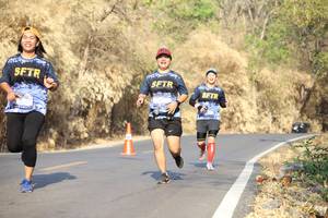 BIB: 
                            <button type="button" onclick="openModal(7182838)" class="btn btn-primary btn-sm float-right btn-popup" data-toggle="modal" data-target=".modal-high-quality">
                        <i class="fas fa-shopping-cart"></i> Add to Cart
                    </button>
                                            <button type="button" onclick="isThisMe(7182838, true)" class="btn btn-success btn-sm float-right btn-popup btn-isme hidden" data-toggle="tooltip" data-placement="bottom" title="นี่คือรูปของคุณใช่ไหม คลิกที่นี่เพื่อเอาเข้าอัลบั้ม">
                        <i class="fas fa-plus"></i> Add to album
                    </button>
                    <button type="button" onclick="isThisMe(7182838, false)" class="btn btn-warning btn-sm float-right btn-popup btn-isnotme hidden">
                        <i class="fas fa-ban"></i> Remove from album
                    </button>