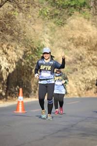 BIB: 100
                            <button type="button" onclick="openModal(7182037)" class="btn btn-primary btn-sm float-right btn-popup" data-toggle="modal" data-target=".modal-high-quality">
                        <i class="fas fa-shopping-cart"></i> Add to Cart
                    </button>
                                            <button type="button" onclick="isThisMe(7182037, true)" class="btn btn-success btn-sm float-right btn-popup btn-isme hidden" data-toggle="tooltip" data-placement="bottom" title="นี่คือรูปของคุณใช่ไหม คลิกที่นี่เพื่อเอาเข้าอัลบั้ม">
                        <i class="fas fa-plus"></i> Add to album
                    </button>
                    <button type="button" onclick="isThisMe(7182037, false)" class="btn btn-warning btn-sm float-right btn-popup btn-isnotme hidden">
                        <i class="fas fa-ban"></i> Remove from album
                    </button>