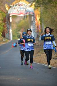 BIB: 7222, 2033
                            <button type="button" onclick="openModal(7241024)" class="btn btn-primary btn-sm float-right btn-popup" data-toggle="modal" data-target=".modal-high-quality">
                        <i class="fas fa-shopping-cart"></i> Add to Cart
                    </button>
                                            <button type="button" onclick="isThisMe(7241024, true)" class="btn btn-success btn-sm float-right btn-popup btn-isme hidden" data-toggle="tooltip" data-placement="bottom" title="นี่คือรูปของคุณใช่ไหม คลิกที่นี่เพื่อเอาเข้าอัลบั้ม">
                        <i class="fas fa-plus"></i> Add to album
                    </button>
                    <button type="button" onclick="isThisMe(7241024, false)" class="btn btn-warning btn-sm float-right btn-popup btn-isnotme hidden">
                        <i class="fas fa-ban"></i> Remove from album
                    </button>