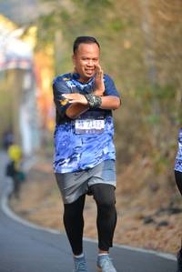 BIB: 112
                            <button type="button" onclick="openModal(7241339)" class="btn btn-primary btn-sm float-right btn-popup" data-toggle="modal" data-target=".modal-high-quality">
                        <i class="fas fa-shopping-cart"></i> Add to Cart
                    </button>
                                            <button type="button" onclick="isThisMe(7241339, true)" class="btn btn-success btn-sm float-right btn-popup btn-isme hidden" data-toggle="tooltip" data-placement="bottom" title="นี่คือรูปของคุณใช่ไหม คลิกที่นี่เพื่อเอาเข้าอัลบั้ม">
                        <i class="fas fa-plus"></i> Add to album
                    </button>
                    <button type="button" onclick="isThisMe(7241339, false)" class="btn btn-warning btn-sm float-right btn-popup btn-isnotme hidden">
                        <i class="fas fa-ban"></i> Remove from album
                    </button>