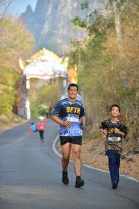 BIB: 3001
                            <button type="button" onclick="openModal(7241187)" class="btn btn-primary btn-sm float-right btn-popup" data-toggle="modal" data-target=".modal-high-quality">
                        <i class="fas fa-shopping-cart"></i> Add to Cart
                    </button>
                                            <button type="button" onclick="isThisMe(7241187, true)" class="btn btn-success btn-sm float-right btn-popup btn-isme hidden" data-toggle="tooltip" data-placement="bottom" title="นี่คือรูปของคุณใช่ไหม คลิกที่นี่เพื่อเอาเข้าอัลบั้ม">
                        <i class="fas fa-plus"></i> Add to album
                    </button>
                    <button type="button" onclick="isThisMe(7241187, false)" class="btn btn-warning btn-sm float-right btn-popup btn-isnotme hidden">
                        <i class="fas fa-ban"></i> Remove from album
                    </button>