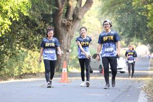 BIB: 
                            <button type="button" onclick="openModal(7200816)" class="btn btn-primary btn-sm float-right btn-popup" data-toggle="modal" data-target=".modal-high-quality">
                        <i class="fas fa-shopping-cart"></i> Add to Cart
                    </button>
                                            <button type="button" onclick="isThisMe(7200816, true)" class="btn btn-success btn-sm float-right btn-popup btn-isme hidden" data-toggle="tooltip" data-placement="bottom" title="นี่คือรูปของคุณใช่ไหม คลิกที่นี่เพื่อเอาเข้าอัลบั้ม">
                        <i class="fas fa-plus"></i> Add to album
                    </button>
                    <button type="button" onclick="isThisMe(7200816, false)" class="btn btn-warning btn-sm float-right btn-popup btn-isnotme hidden">
                        <i class="fas fa-ban"></i> Remove from album
                    </button>