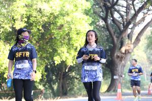 BIB: 2033, 7222
                            <button type="button" onclick="openModal(7202283)" class="btn btn-primary btn-sm float-right btn-popup" data-toggle="modal" data-target=".modal-high-quality">
                        <i class="fas fa-shopping-cart"></i> Add to Cart
                    </button>
                                            <button type="button" onclick="isThisMe(7202283, true)" class="btn btn-success btn-sm float-right btn-popup btn-isme hidden" data-toggle="tooltip" data-placement="bottom" title="นี่คือรูปของคุณใช่ไหม คลิกที่นี่เพื่อเอาเข้าอัลบั้ม">
                        <i class="fas fa-plus"></i> Add to album
                    </button>
                    <button type="button" onclick="isThisMe(7202283, false)" class="btn btn-warning btn-sm float-right btn-popup btn-isnotme hidden">
                        <i class="fas fa-ban"></i> Remove from album
                    </button>